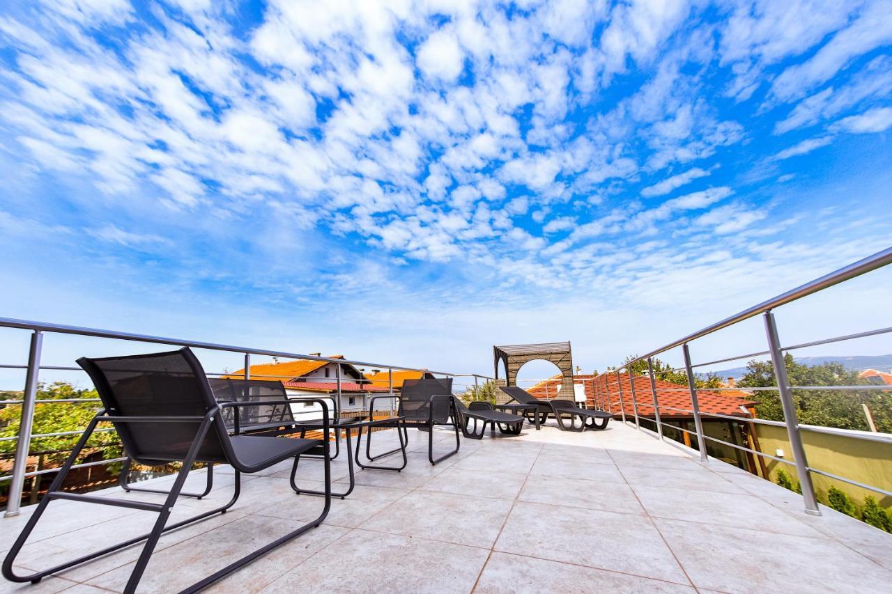 Forest Oasis Guest House Free Parking Saparewa Banja Exterior foto