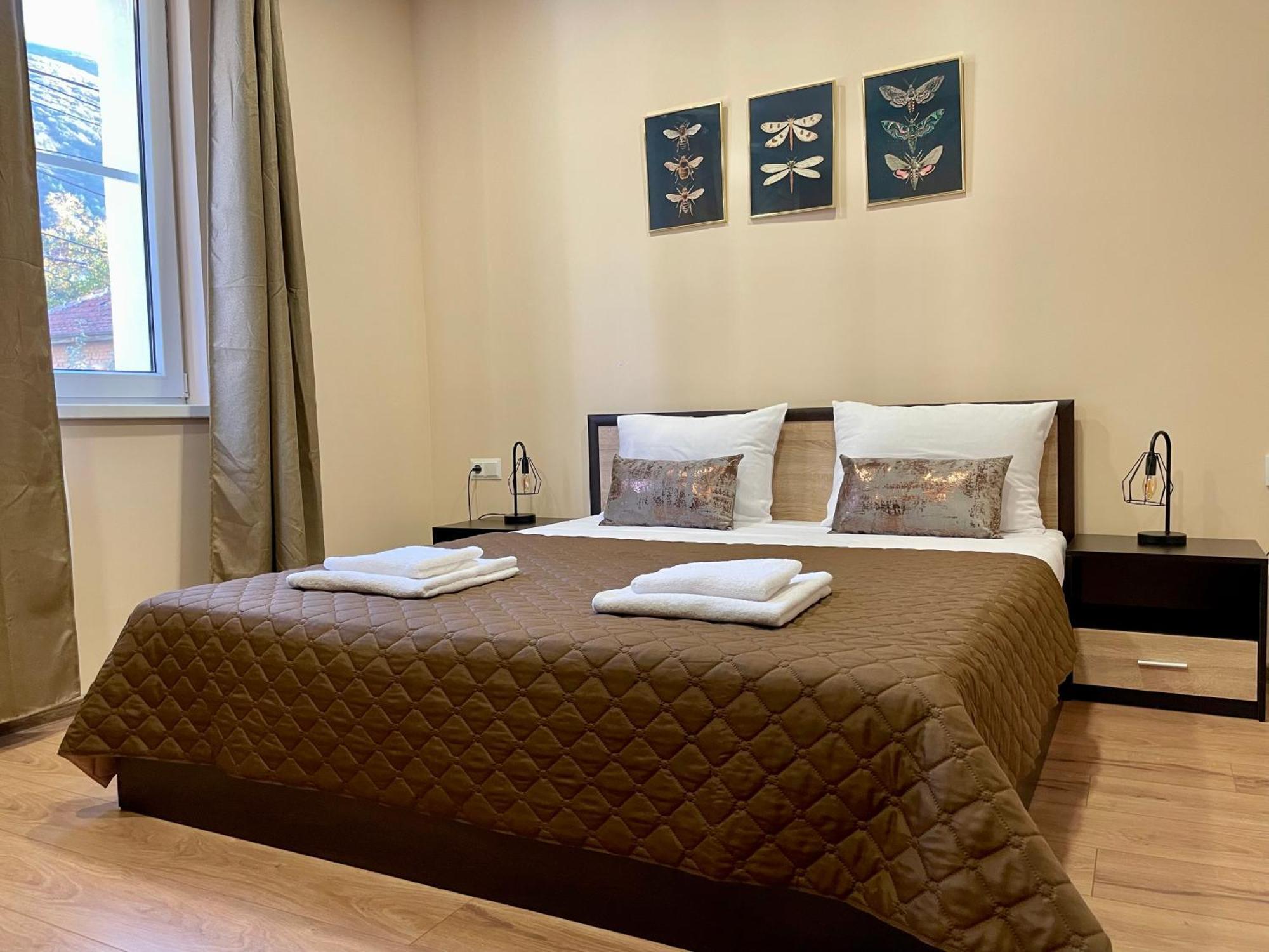 Forest Oasis Guest House Free Parking Saparewa Banja Exterior foto