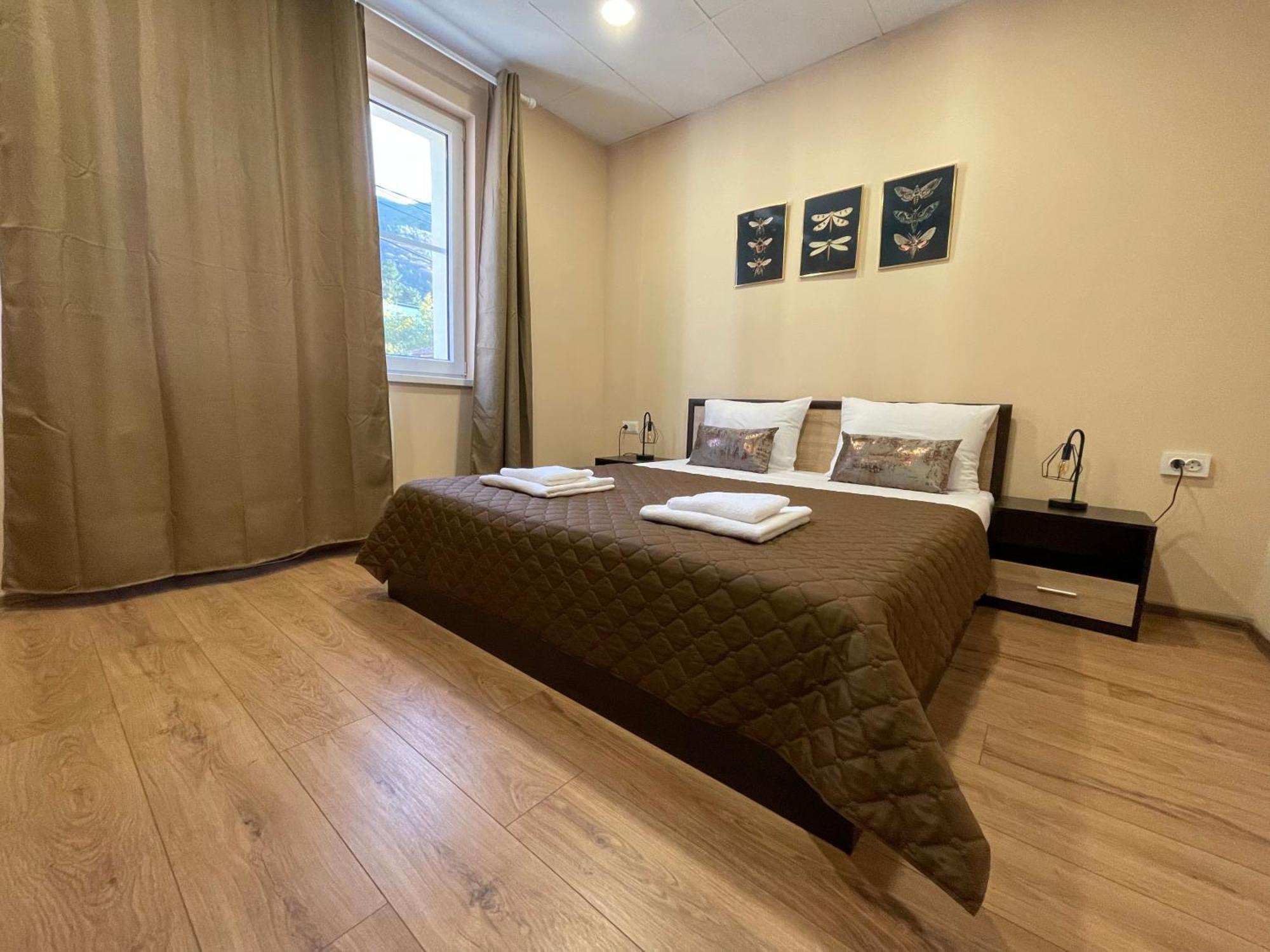 Forest Oasis Guest House Free Parking Saparewa Banja Exterior foto