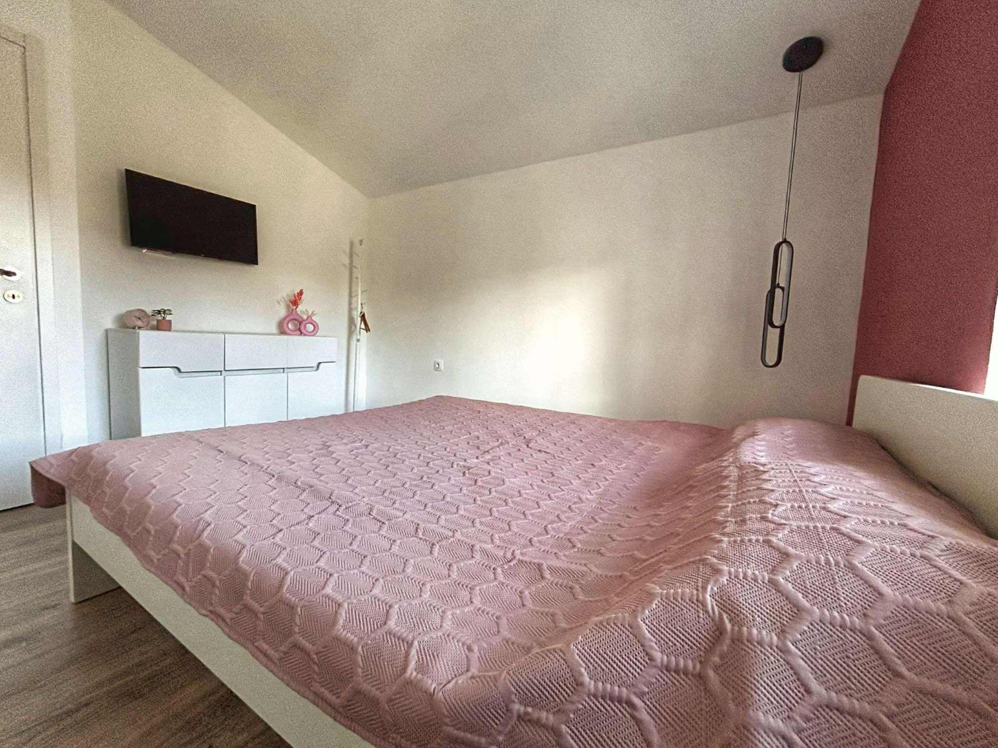 Forest Oasis Guest House Free Parking Saparewa Banja Exterior foto